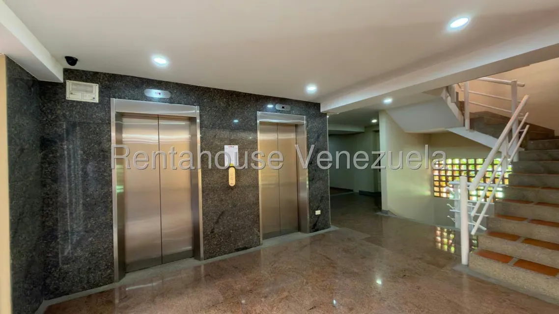 Apartamento (1 Nivel) en Venta en Lomas del Sol, Distrito Metropolitano - 21