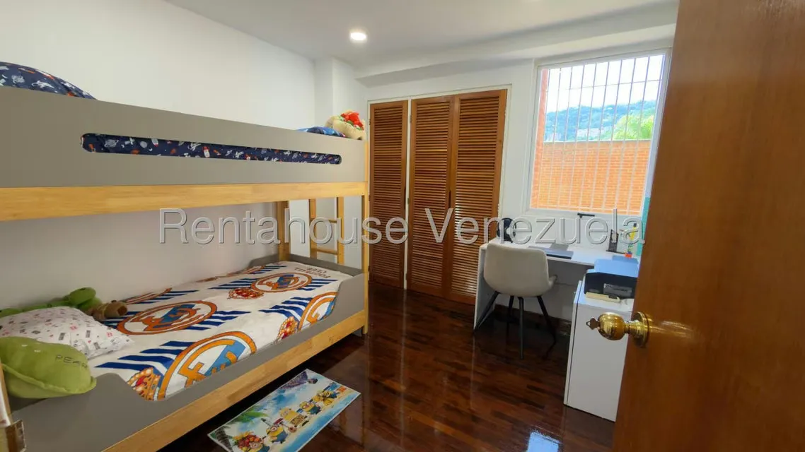 Apartamento (1 Nivel) en Venta en Lomas del Sol, Distrito Metropolitano - 8