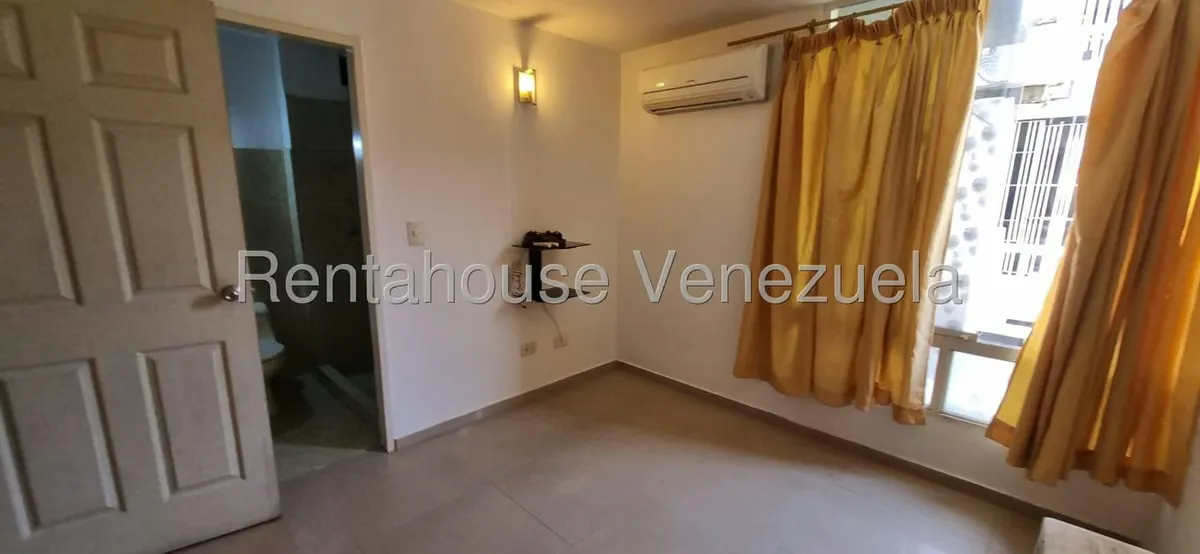 Apartamento (1 Nivel) en Venta en Terrazas Altos de San Pedro, Miranda - 8