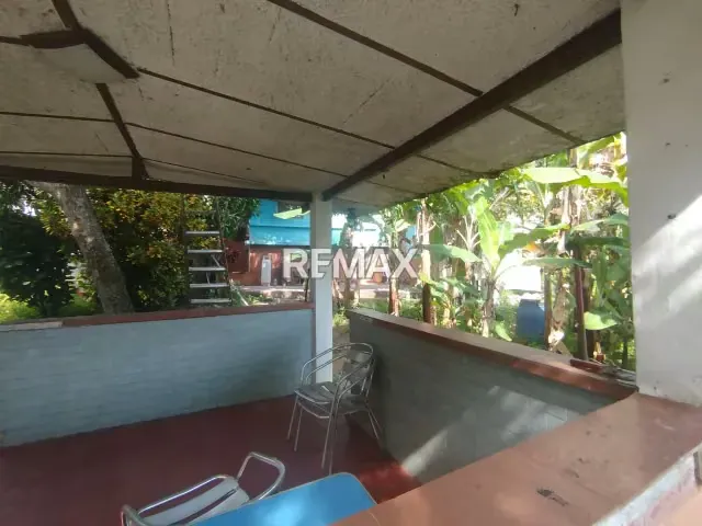 CASA EN VENTA - URB. TURUMO - 11