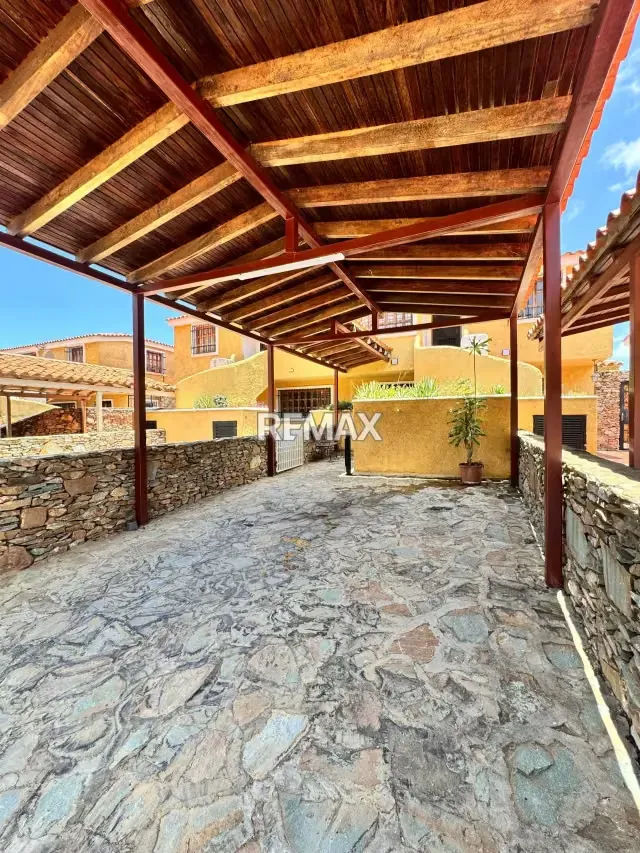 VENTA DE APARTO QUINTA - 2