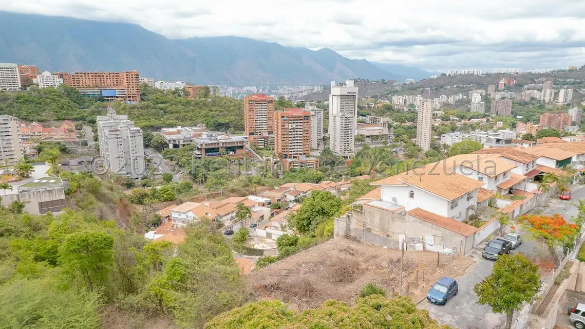 Terreno (Residencial) en Venta en Santa Fe Norte, Distrito Metropolitano - 2