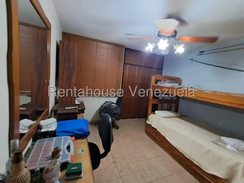 Apartamento (1 Nivel) en Venta en El Marques, Distrito Metropolitano - 13