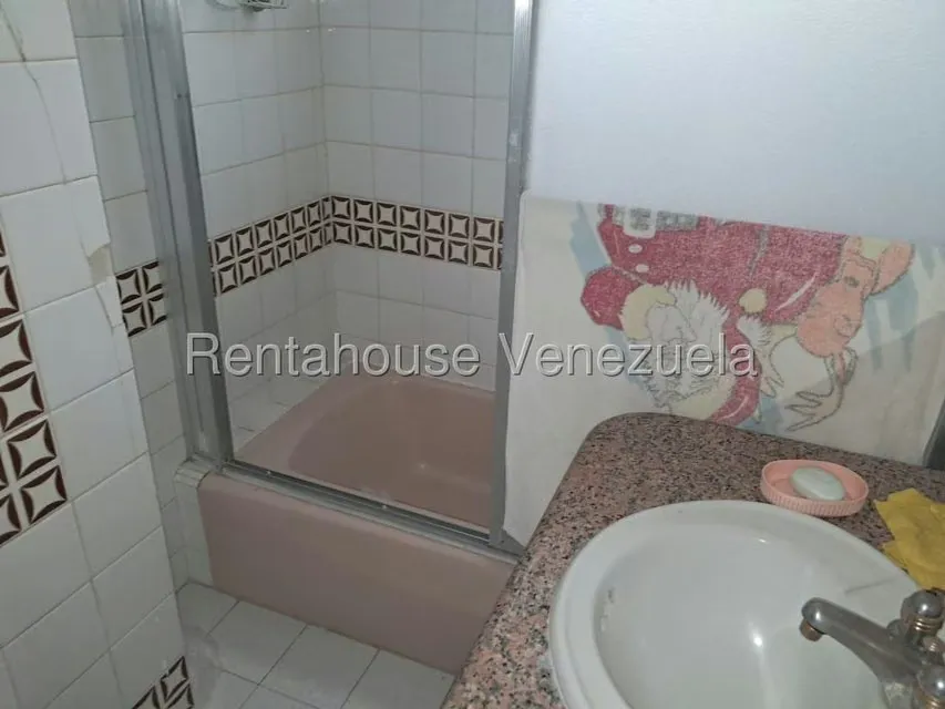 Apartamento (1 Nivel) en Venta en El Marques, Distrito Metropolitano - 16