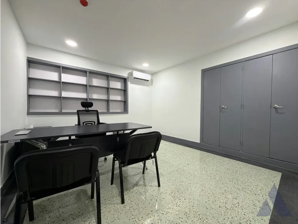 Alquilo oficina 420m2 San Roman 0694 - 18
