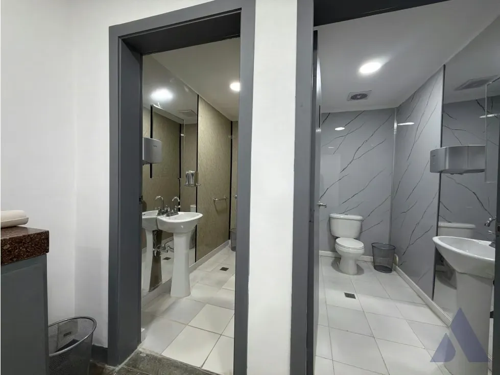 Alquilo oficina 420m2 San Roman 0694 - 10