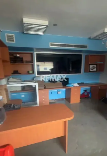 GALPON MAS OFICINAS - 3