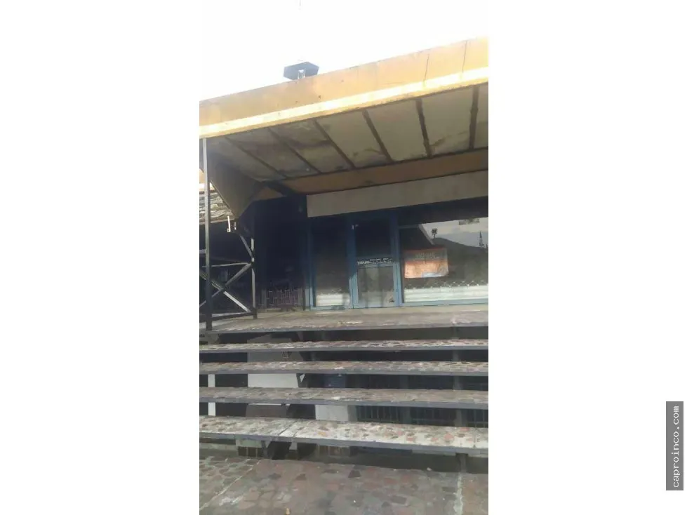 En venta local comercial, en San Diego, CC BIG LOW CENTER, W5181045 - 3
