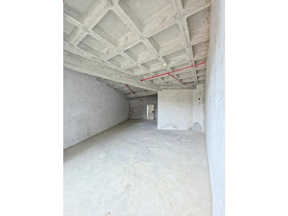 OFICINA EN VENTA 68 M2 - URB LAS MERCEDES - 2