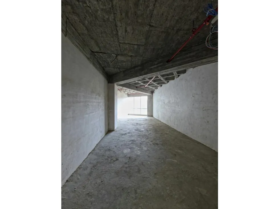 OFICINA EN VENTA 68 M2 - URB LAS MERCEDES - 5