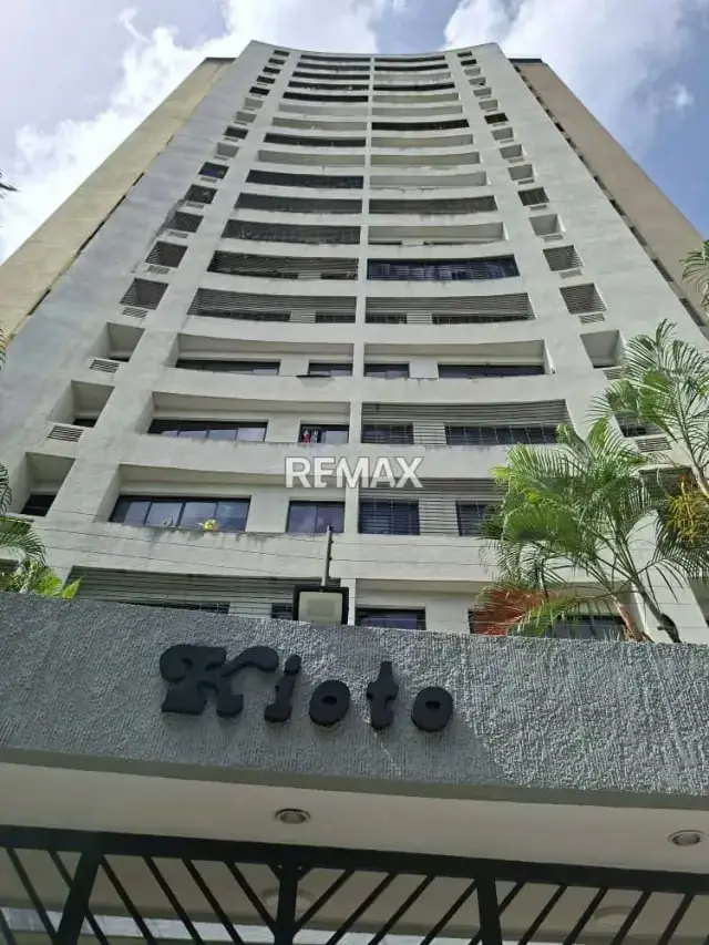 Residencias Kioto Apartamento en venta, Se aceptan cambiospor casa en zona Norte