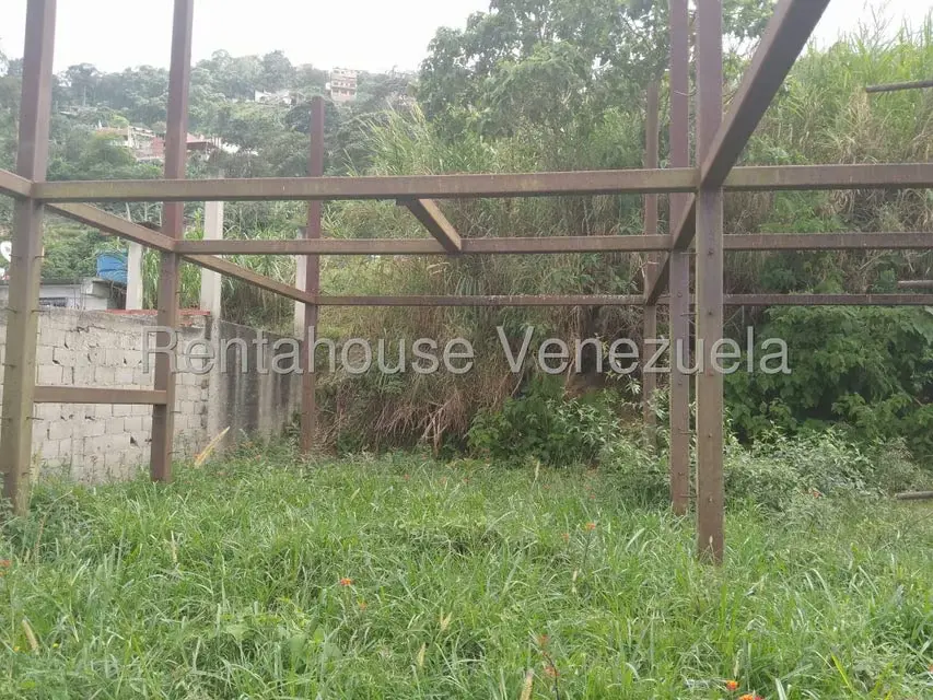Terreno (Residencial) en Venta en El Junquito, Distrito Metropolitano - 5
