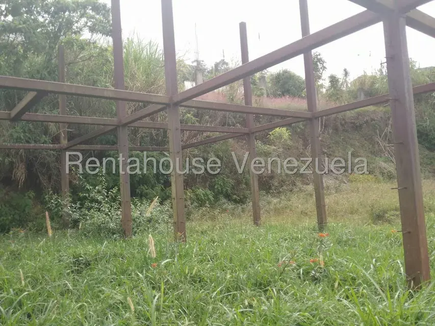 Terreno (Residencial) en Venta en El Junquito, Distrito Metropolitano - 8