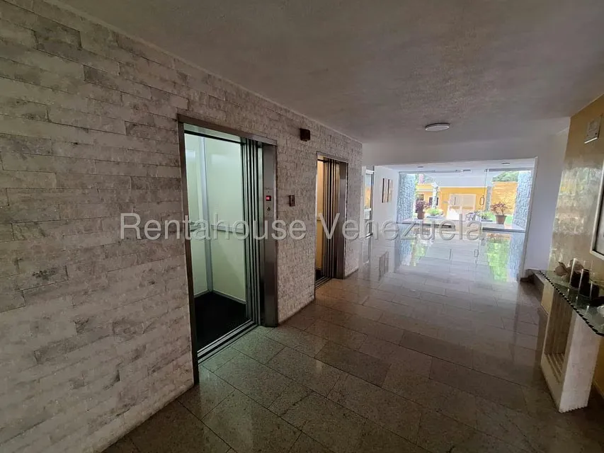 Apartamento (1 Nivel) en Venta en Macaracuay, Distrito Metropolitano - 16