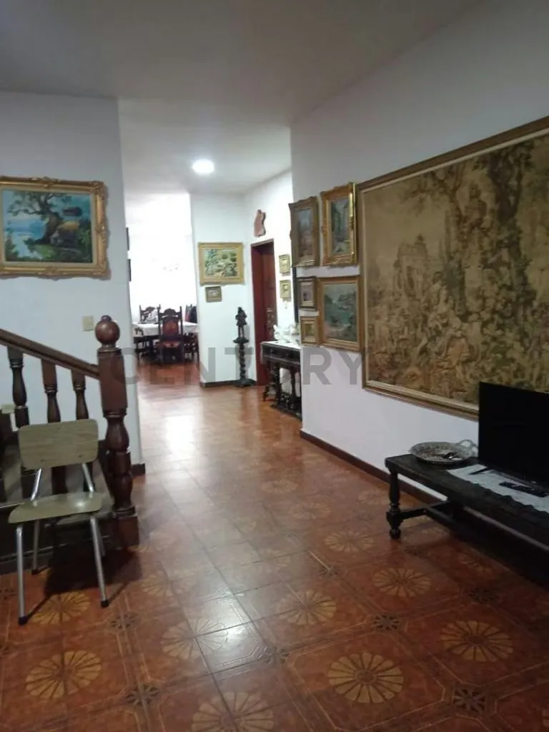 Excelente casa en Venta - Urb. Montalbán I - 4