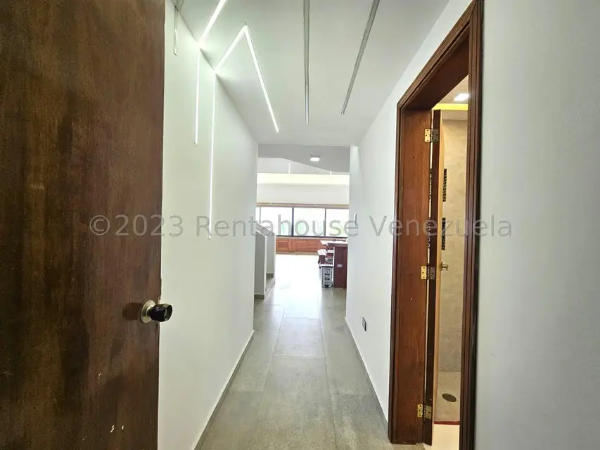 Apartamento (Duplex) en Venta en Tucacas, Falcon - 2