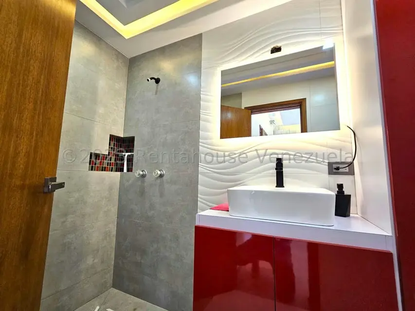Apartamento (Duplex) en Venta en Tucacas, Falcon - 28