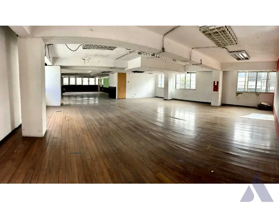 Vendo edificio comercial 640m2 La Urbina 3945 - 2