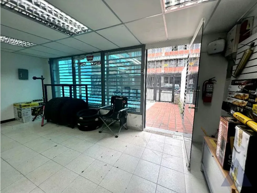 Vendo edificio comercial 640m2 La Urbina 3945 - 16