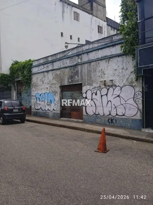 EN VENTA LOCAL COMERCIAL, SECTOR CENTRO, CALLE CHIMBORAZO. MATURÍN-MONAGAS