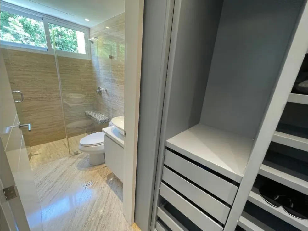 Vendo apartamento 290m2 3h+s/3.5b+s/5pe Lomas de la Alameda 7812 - 10