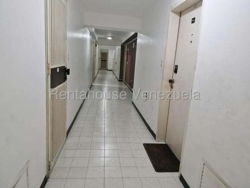 Apartamento (1 Nivel) en Venta en Lomas del Avila, Distrito Metropolitano - 52