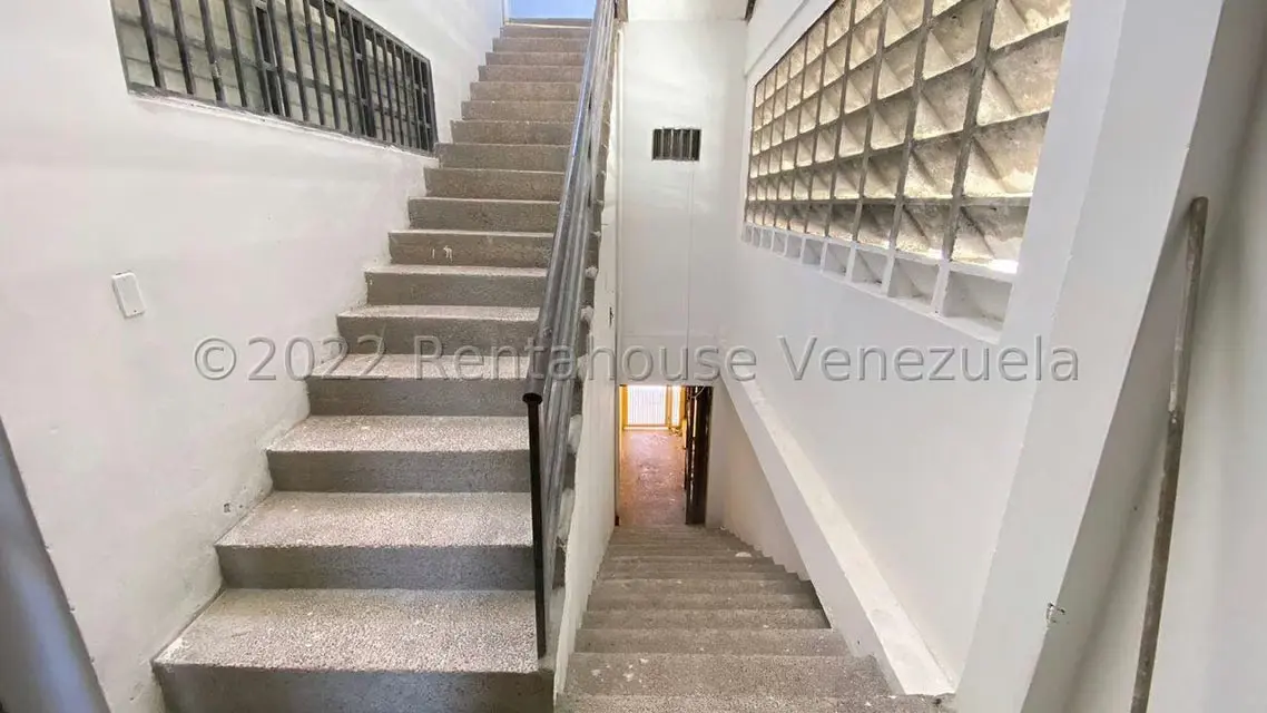 Local Comercial en Venta en Centro, Lara - 28