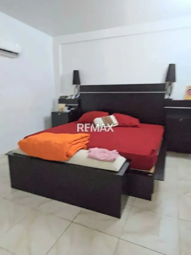 Amplia casa tipo Townhouse en venta - 12