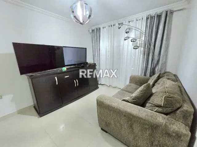 Amplia casa tipo Townhouse en venta - 2
