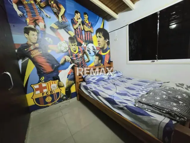 Amplia casa tipo Townhouse en venta - 9