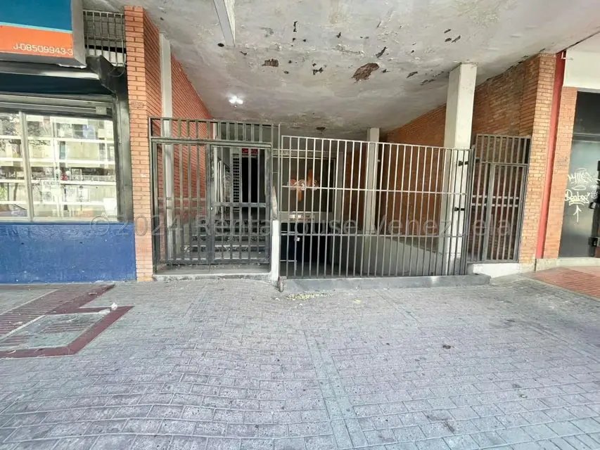 Local Comercial en Alquiler en Centro, Lara - 22