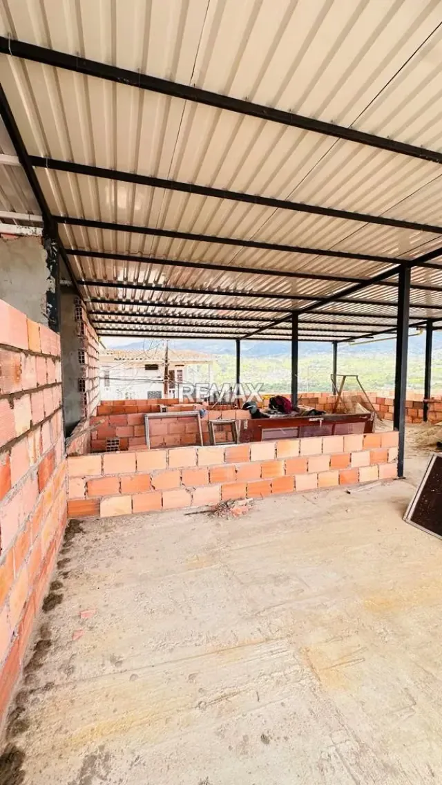 Se vende Apartamento N- 6 Tercer Nivel EN OBRA NEGRA ( construcción en etapa de iniciación) - 3
