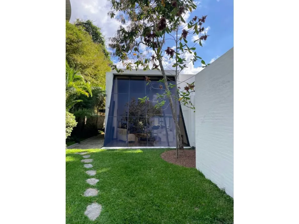Vendo casa 650m2 Cerro Verde 8544