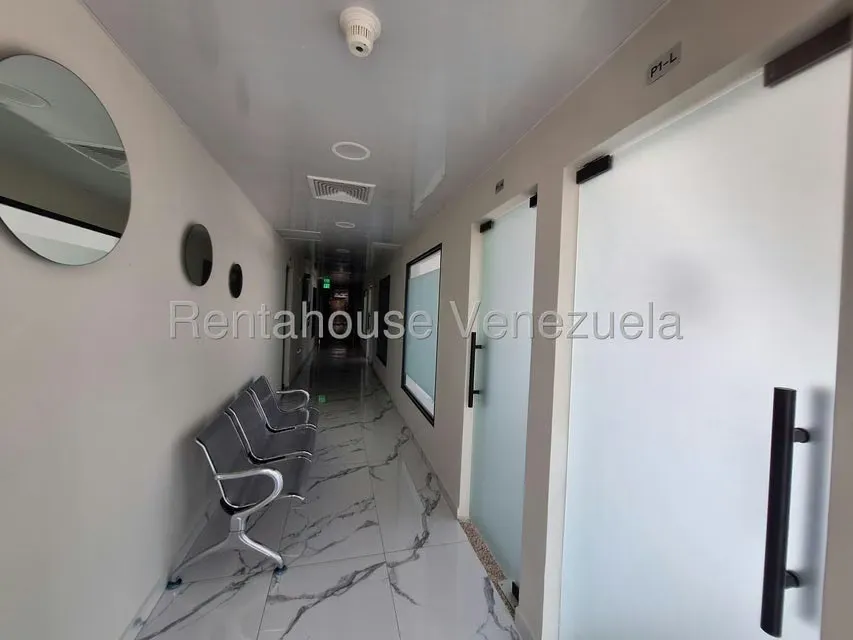 Local Comercial en Alquiler en El Morro I, Anzoategui - 13