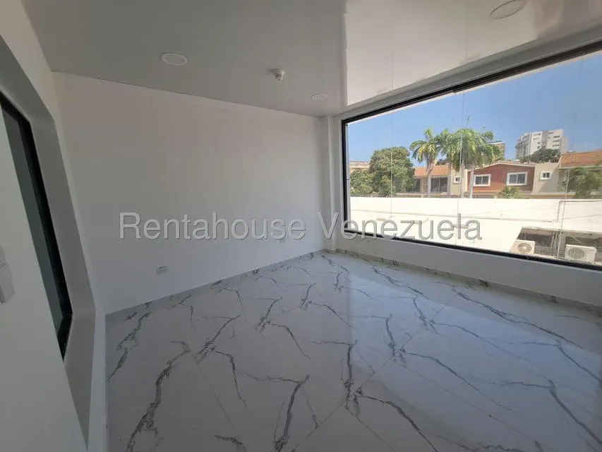 Local Comercial en Alquiler en El Morro I, Anzoategui - 9