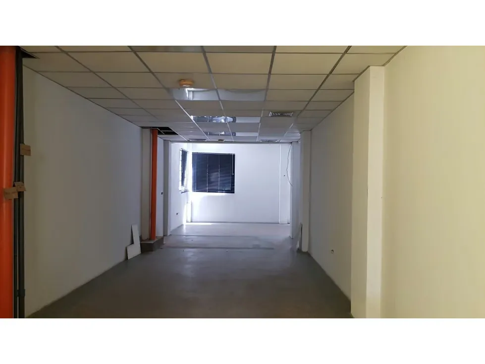 San Bernardino, Local en Alquiler 315 mts, Ubicado en Primer Piso - 5