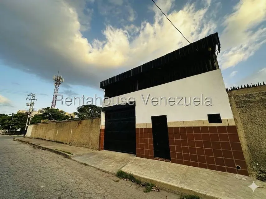 Comercial (Local Comercial) en Alquiler en Piñonal, Aragua - 13
