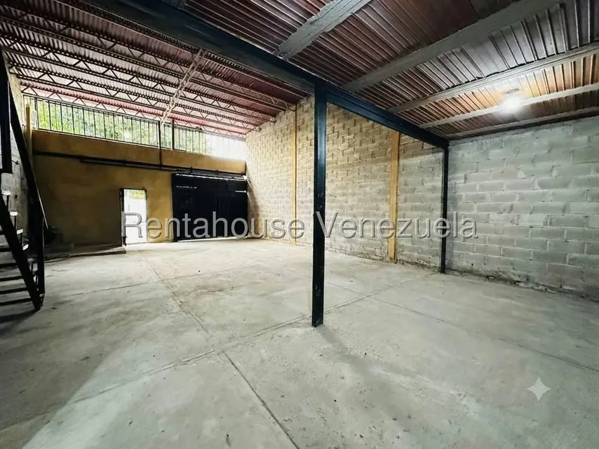Comercial (Local Comercial) en Alquiler en Piñonal, Aragua - 4