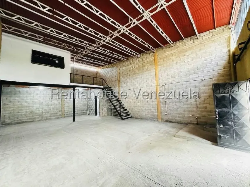 Comercial (Local Comercial) en Alquiler en Piñonal, Aragua - 5