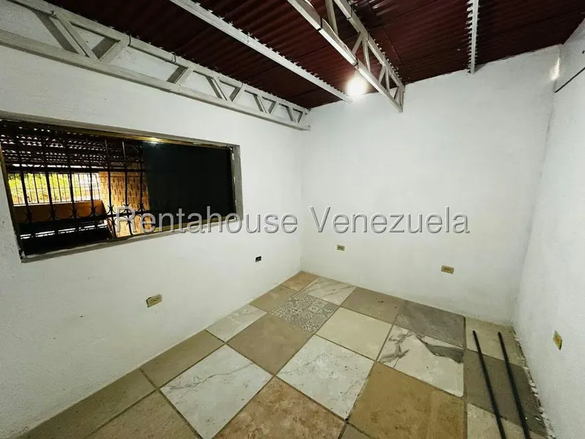 Comercial (Local Comercial) en Alquiler en Piñonal, Aragua - 10