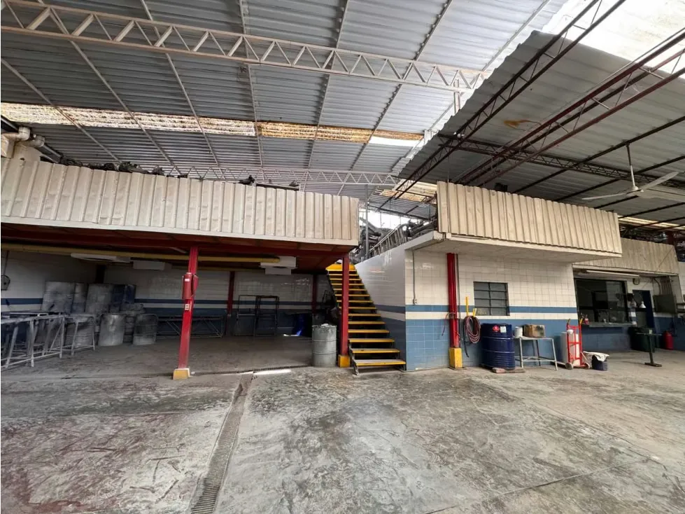 VENTA DE FONDO DE COMERCIO CON GALPÓN INDUSTRIAL ACTIVO EN CHAPELLIN. - 2