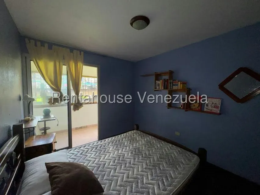 Apartamento (1 Nivel) en Venta en La Rosaleda, Miranda - 16