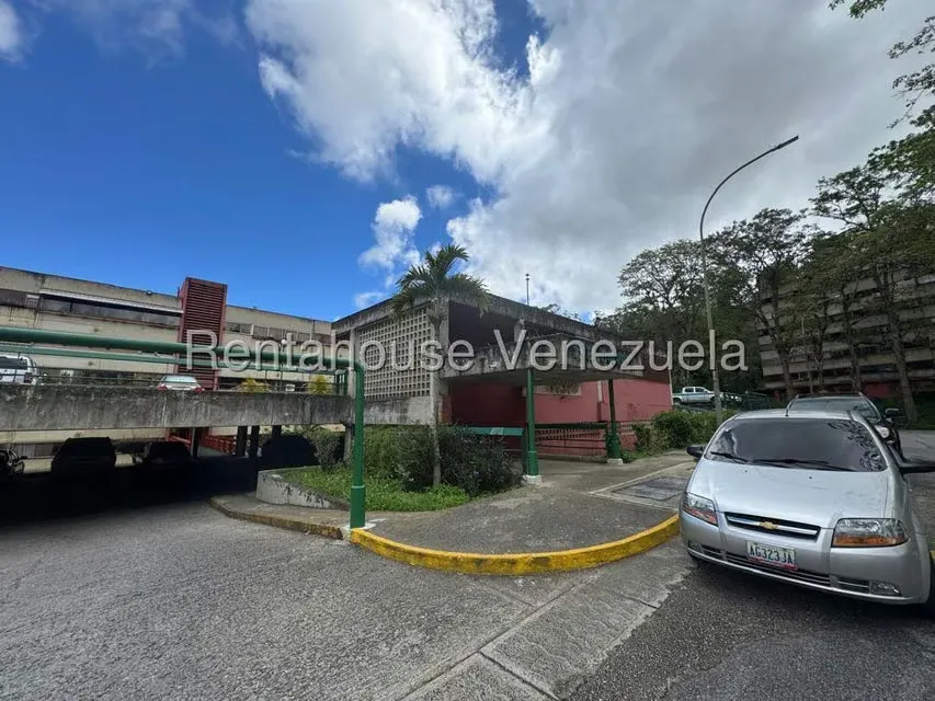 Apartamento (1 Nivel) en Venta en La Rosaleda, Miranda - 23