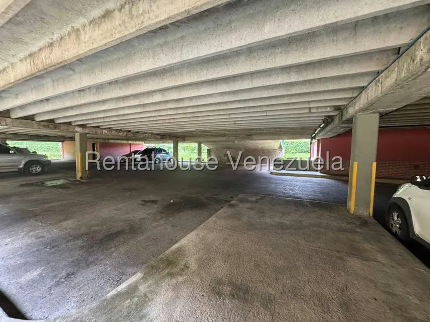 Apartamento (1 Nivel) en Venta en La Rosaleda, Miranda - 25