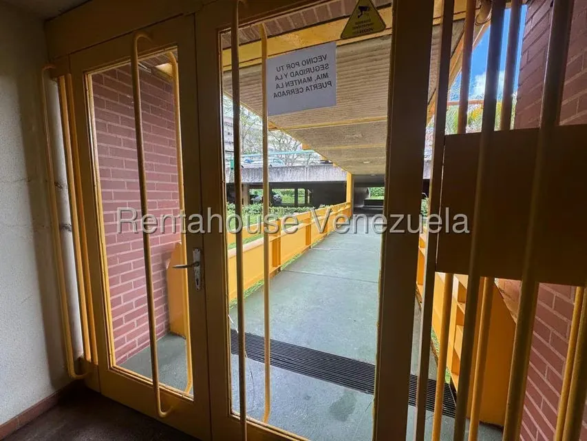 Apartamento (1 Nivel) en Venta en La Rosaleda, Miranda - 27