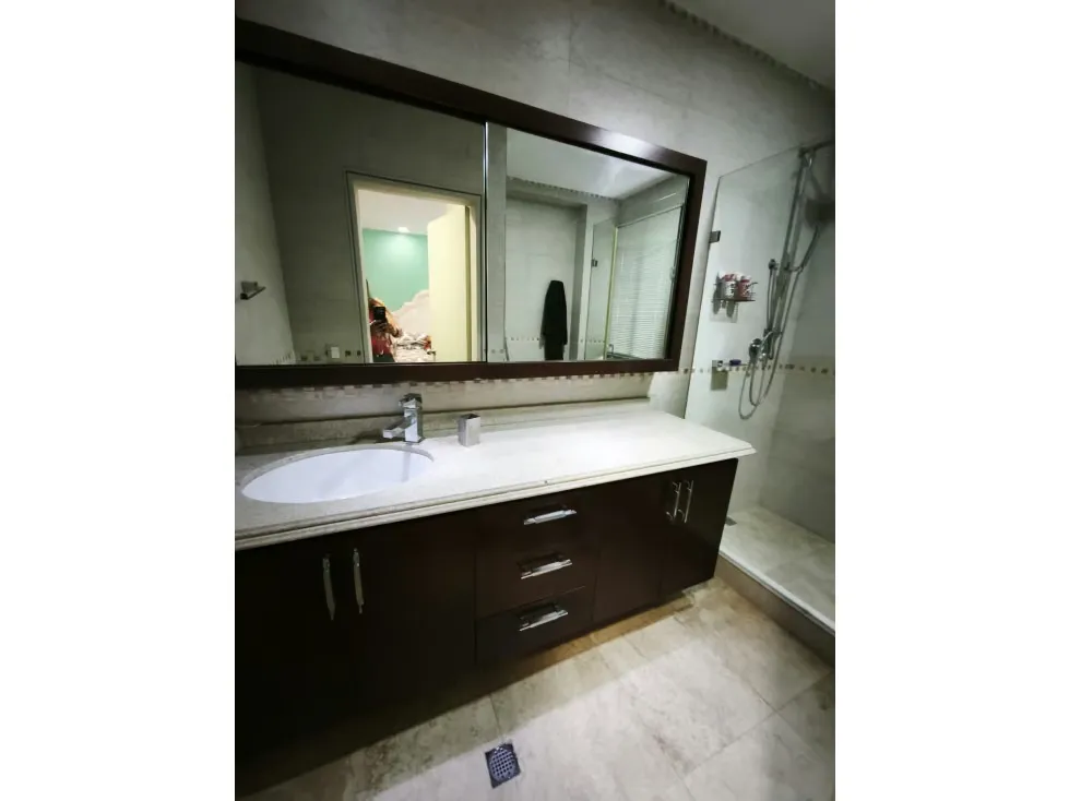 Se vende Th 380m2 Colinas de Tamanaco 2823 - 17