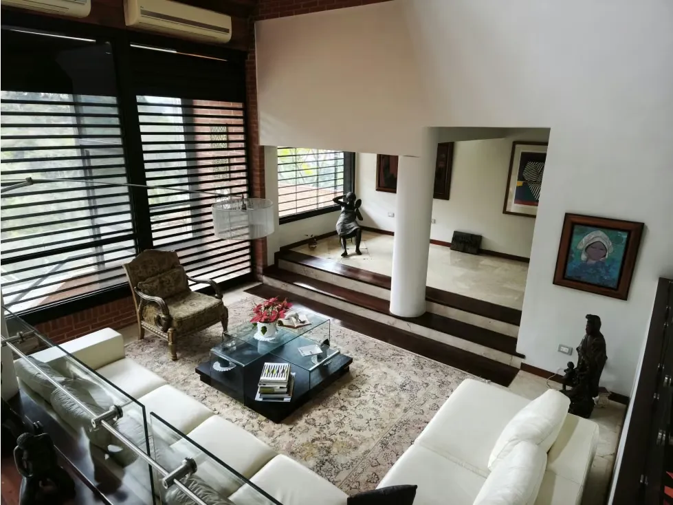 Se vende Th 380m2 Colinas de Tamanaco 2823 - 5