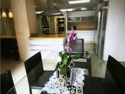 View 10