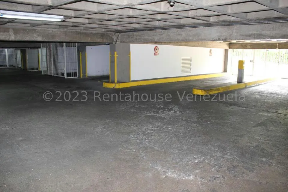 Apartamento (1 Nivel) en Venta en La Urbina, Distrito Metropolitano - 28
