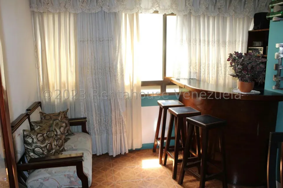 Apartamento (1 Nivel) en Venta en La Urbina, Distrito Metropolitano - 8